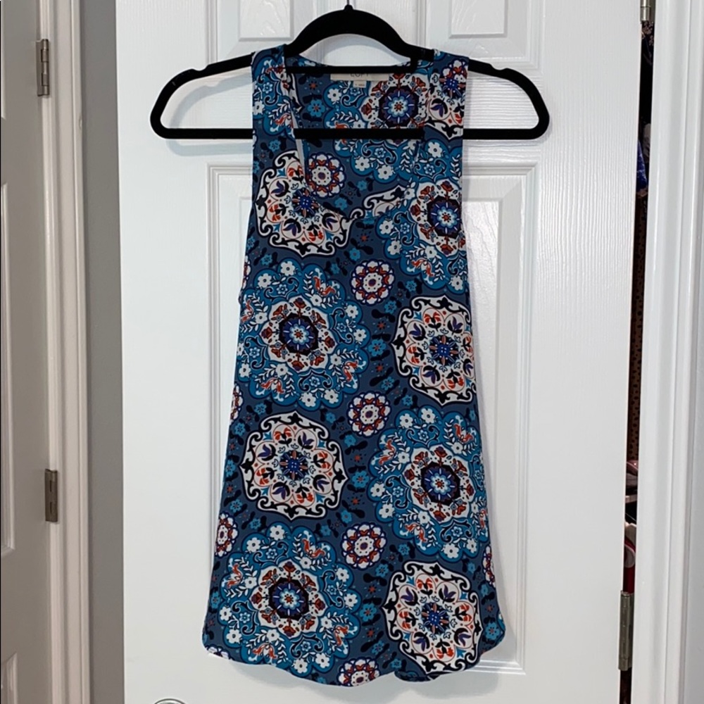 Paisley White Blue Black & Red Loft Tank Small